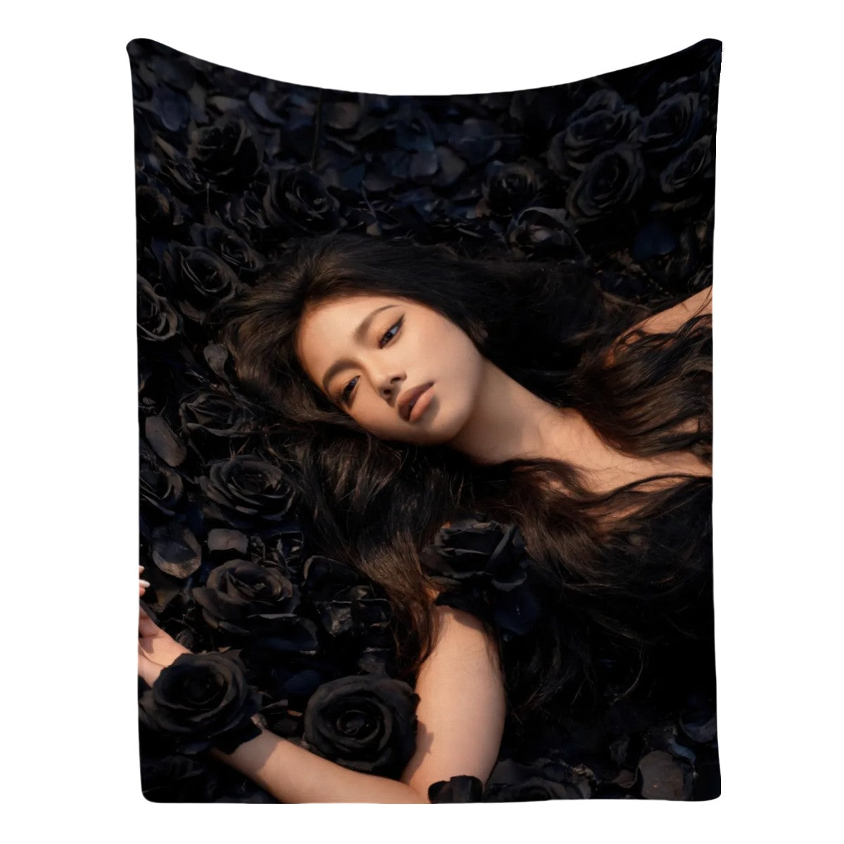 Black Roses 5 300 GSM Flannel Throw Blanket (Made in USA)